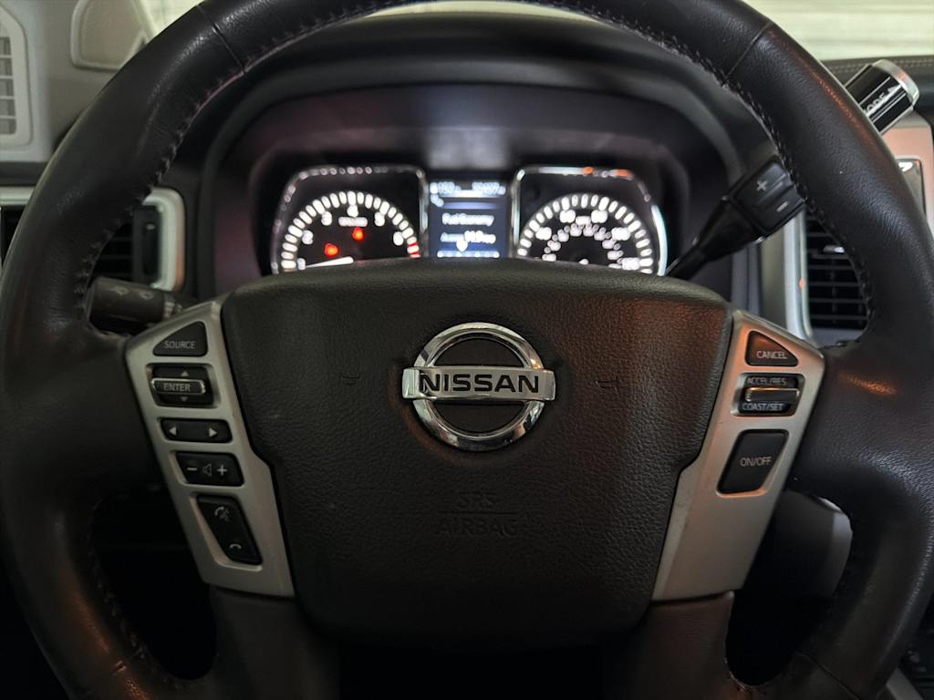 Thumbnail: 2017 Nissan Titan - 27