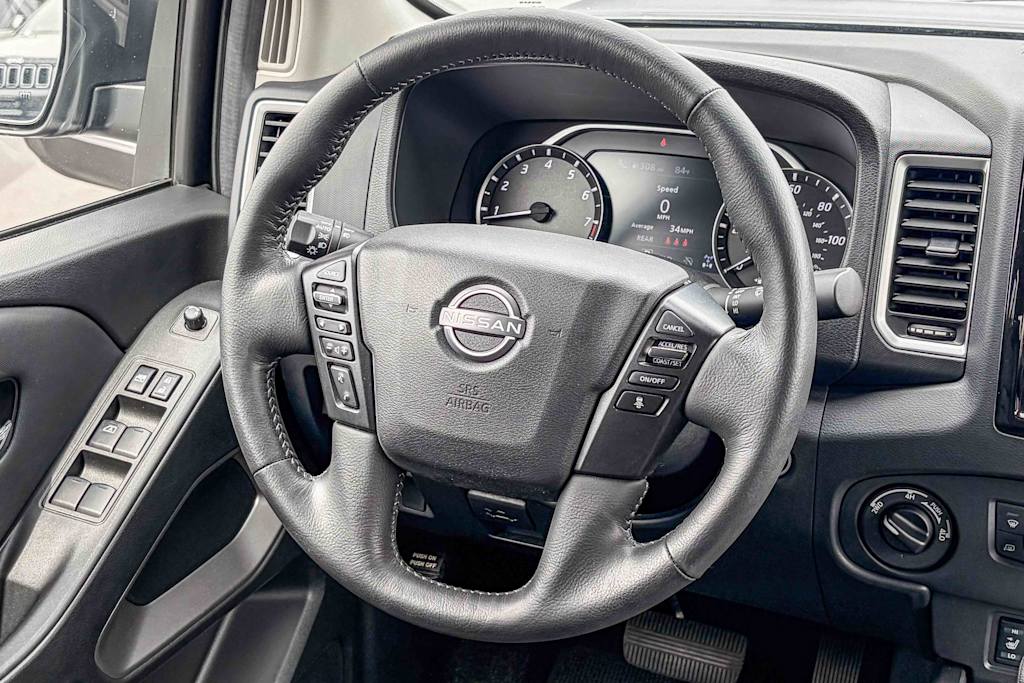 Thumbnail: 2023 Nissan Frontier - 8