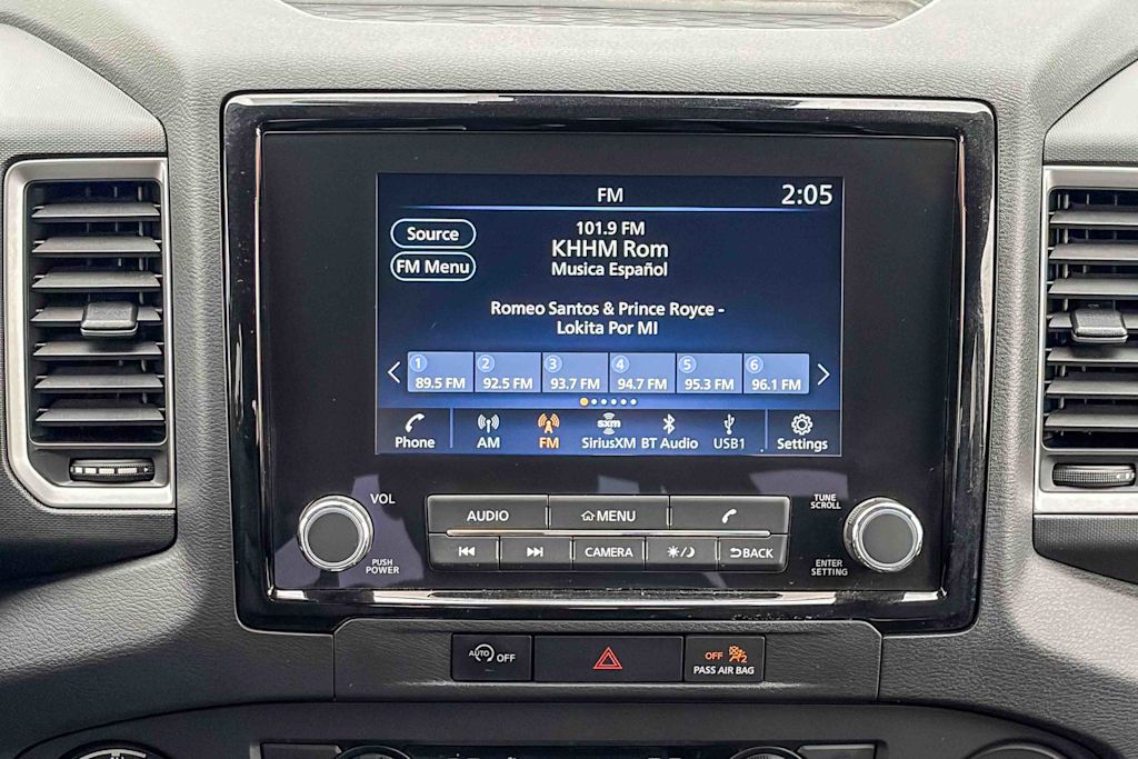 Thumbnail: 2023 Nissan Frontier - 21