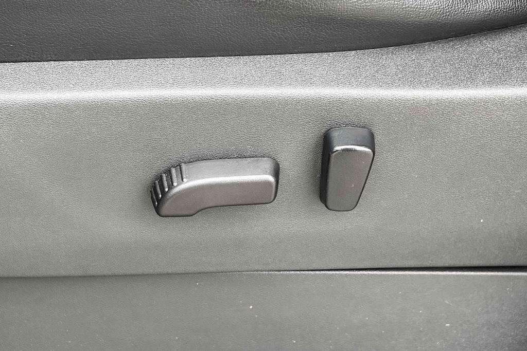 Thumbnail: 2023 Nissan Frontier - 24