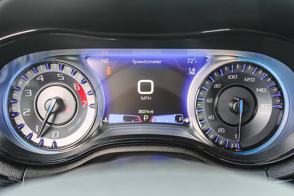 Thumbnail: 2022 Chrysler 300 - 13