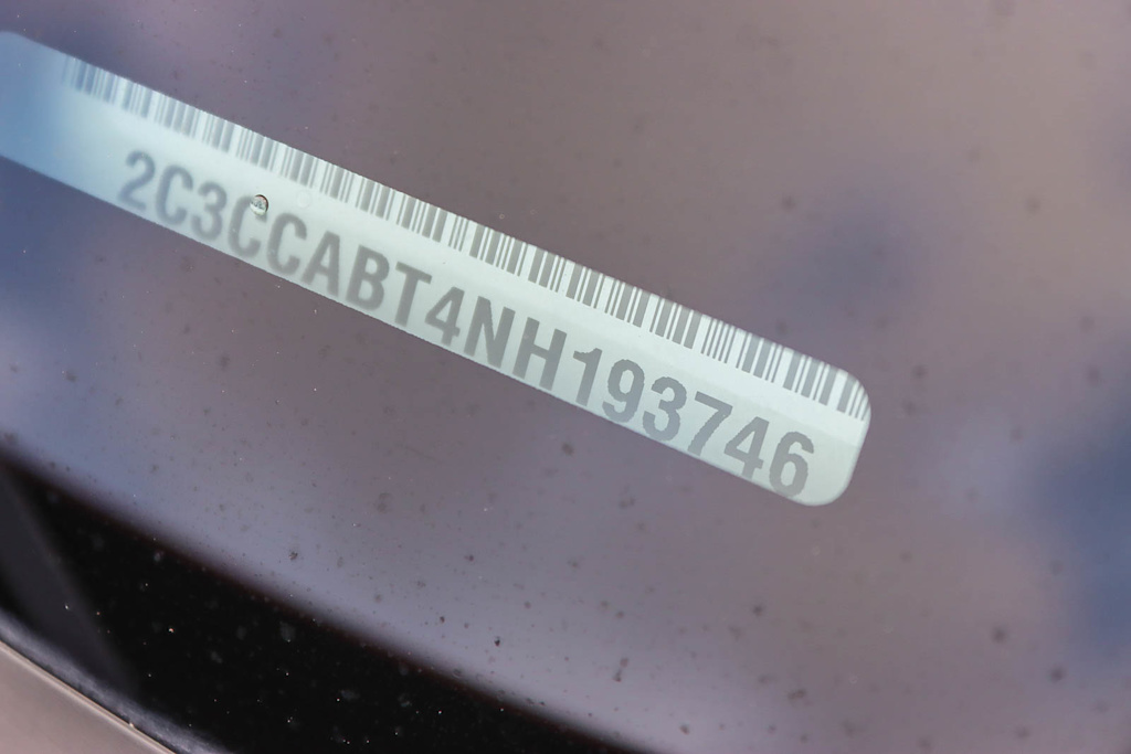 Thumbnail: 2022 Chrysler 300 - 5