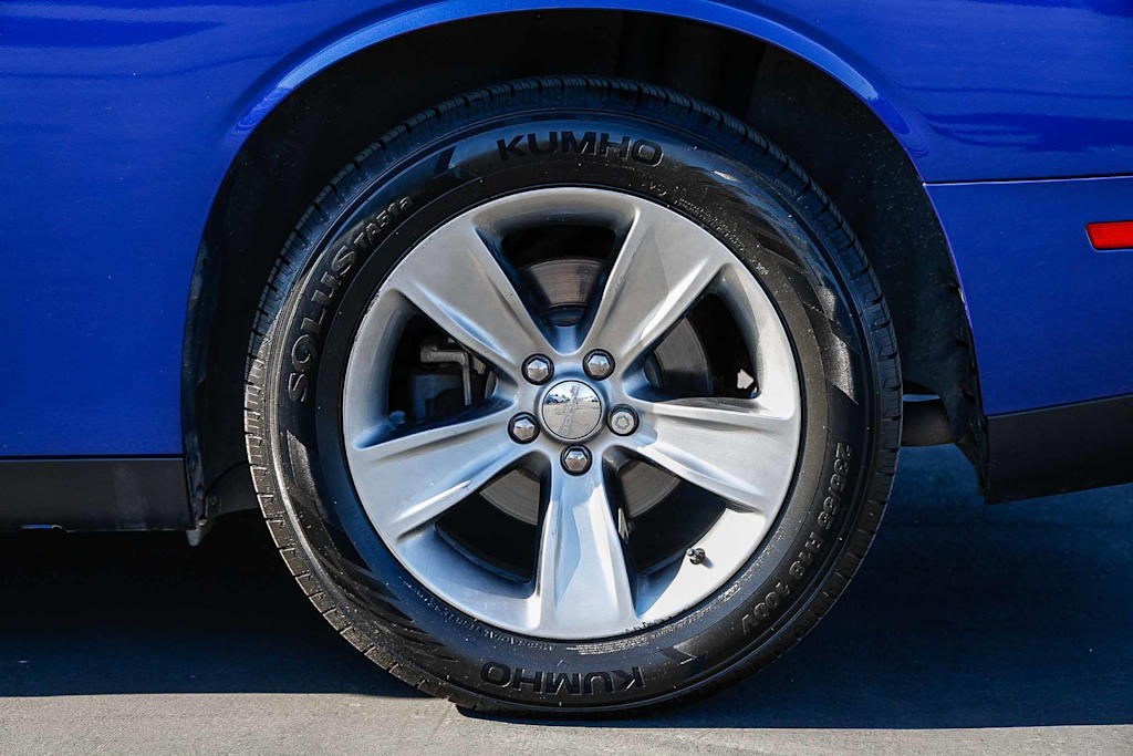 Thumbnail: 2018 Dodge Challenger - 25