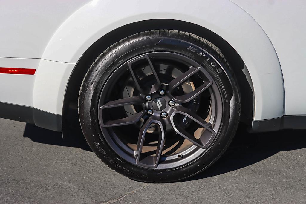 Thumbnail: 2019 Dodge Challenger - 21