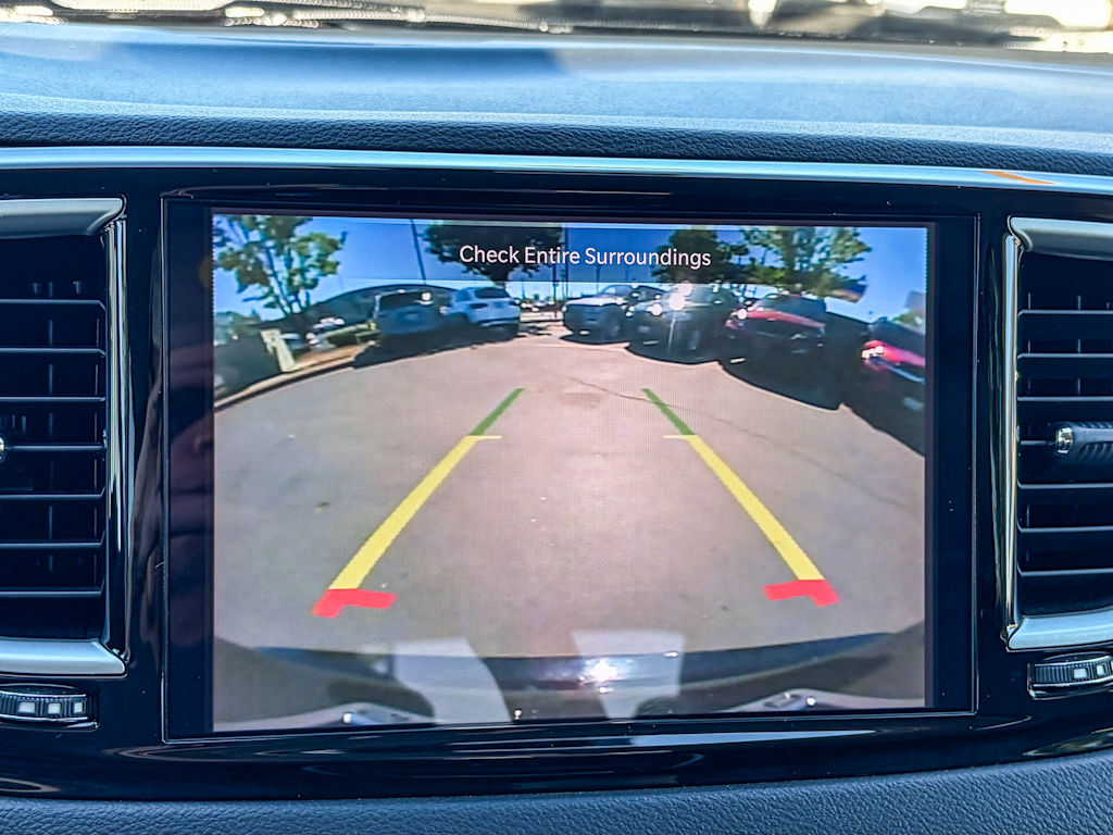 Thumbnail: 2024 Chrysler Pacifica - 25