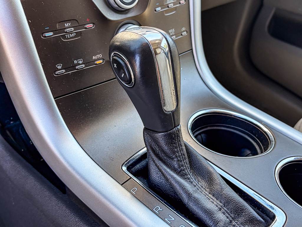 Thumbnail: 2013 Ford Edge - 13