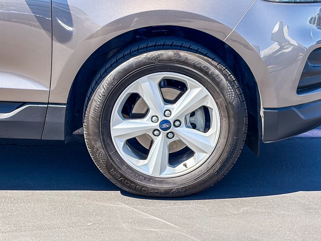 Thumbnail: 2019 Ford Edge - 6