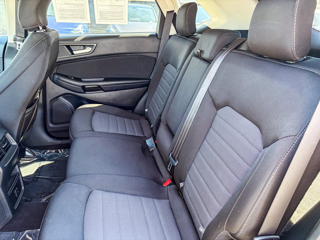Thumbnail: 2019 Ford Edge - 11