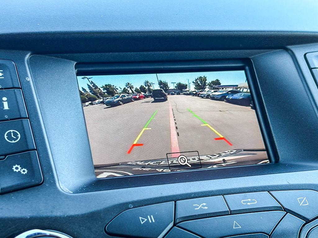 Thumbnail: 2019 Ford Edge - 23