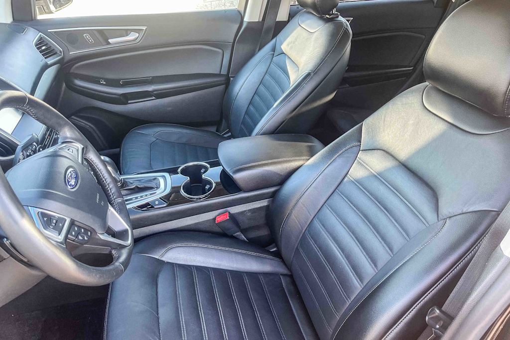 Thumbnail: 2015 Ford Edge - 11