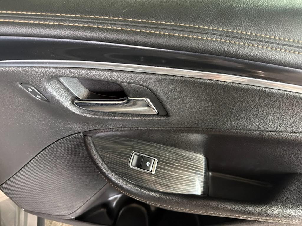Thumbnail: 2019 Chevrolet Impala - 22