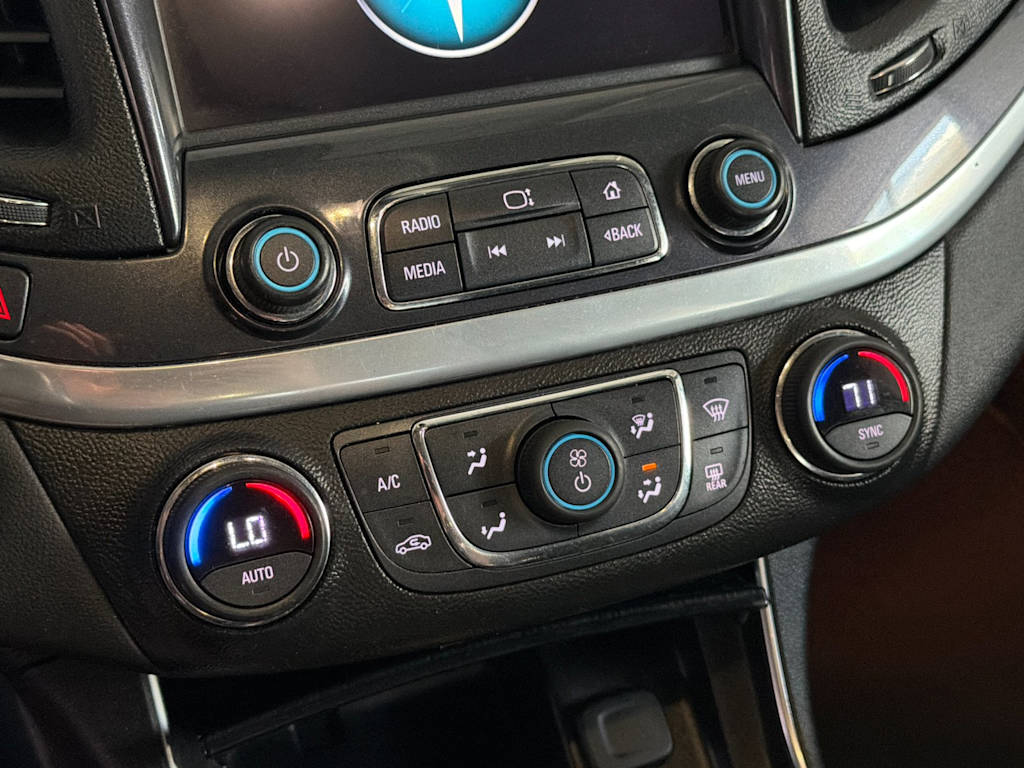 Thumbnail: 2019 Chevrolet Impala - 24