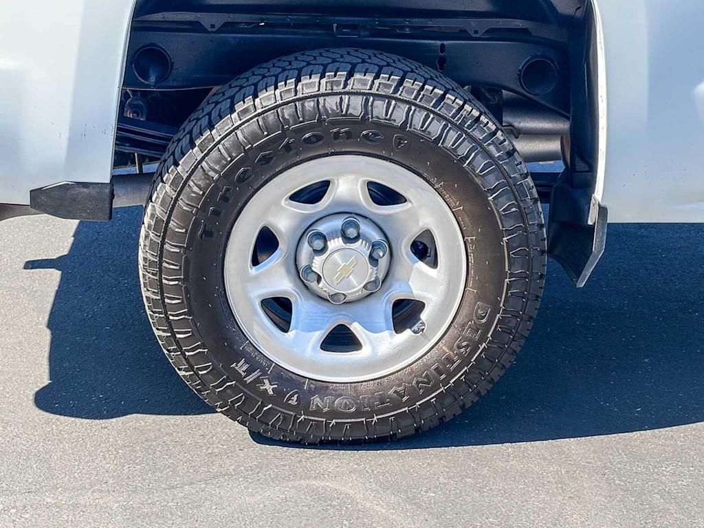 Thumbnail: 2019 Chevrolet Silverado 1500 - 20