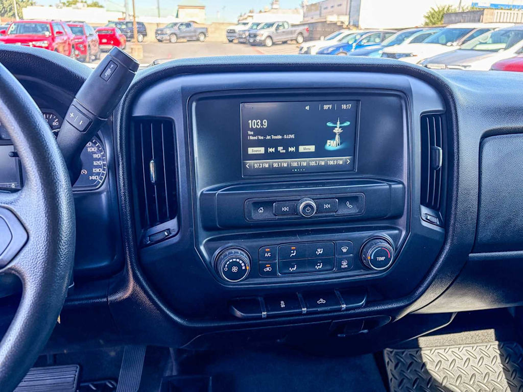 Thumbnail: 2019 Chevrolet Silverado 1500 - 12