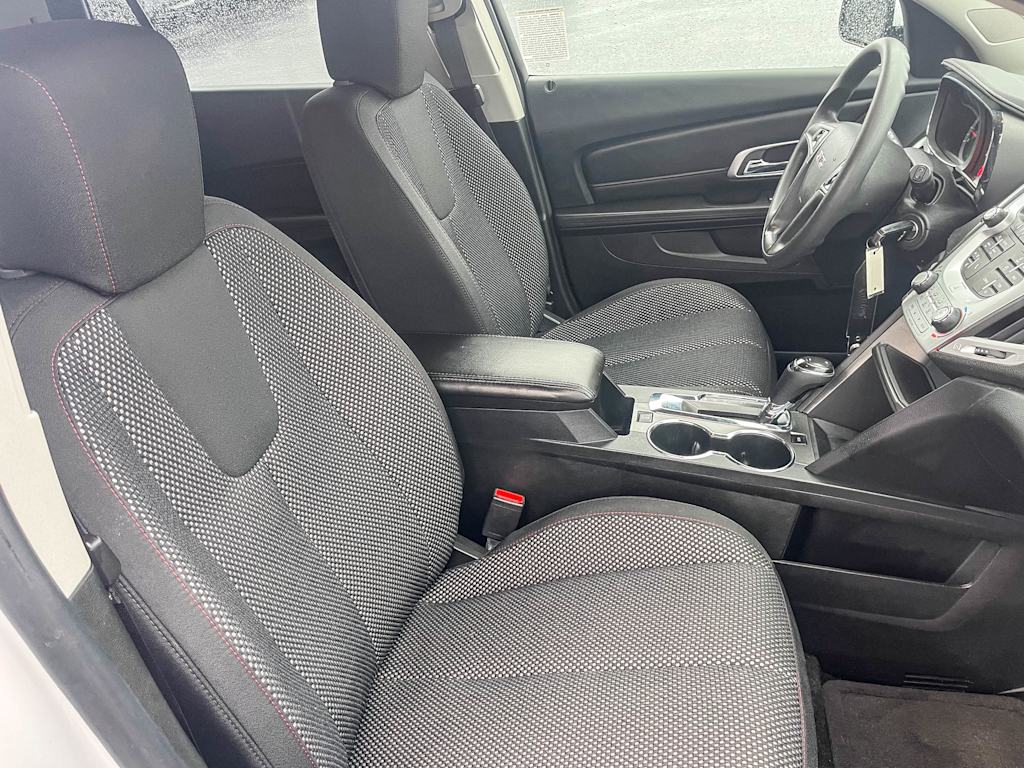 Thumbnail: 2017 GMC Terrain - 10