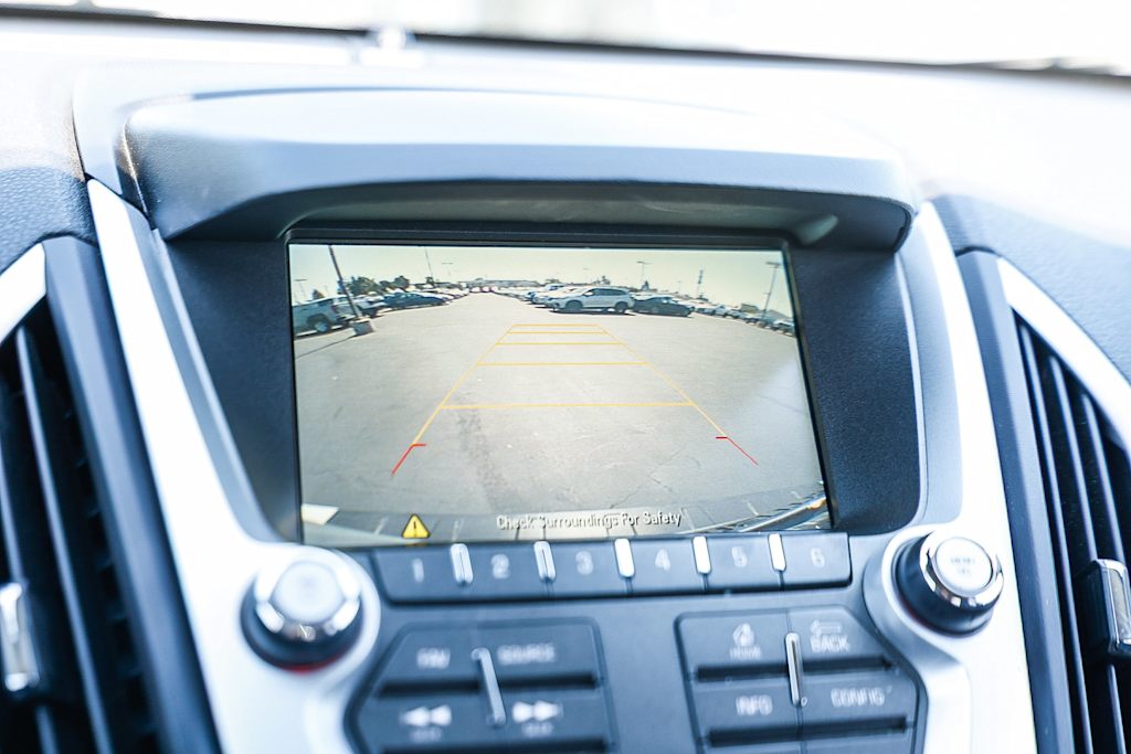 Thumbnail: 2015 GMC Terrain - 26