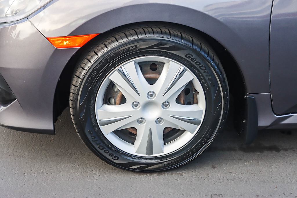 Thumbnail: 2017 Honda Civic - 6