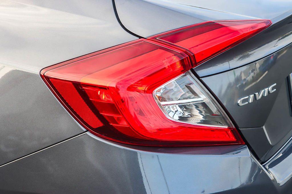 Thumbnail: 2017 Honda Civic - 19