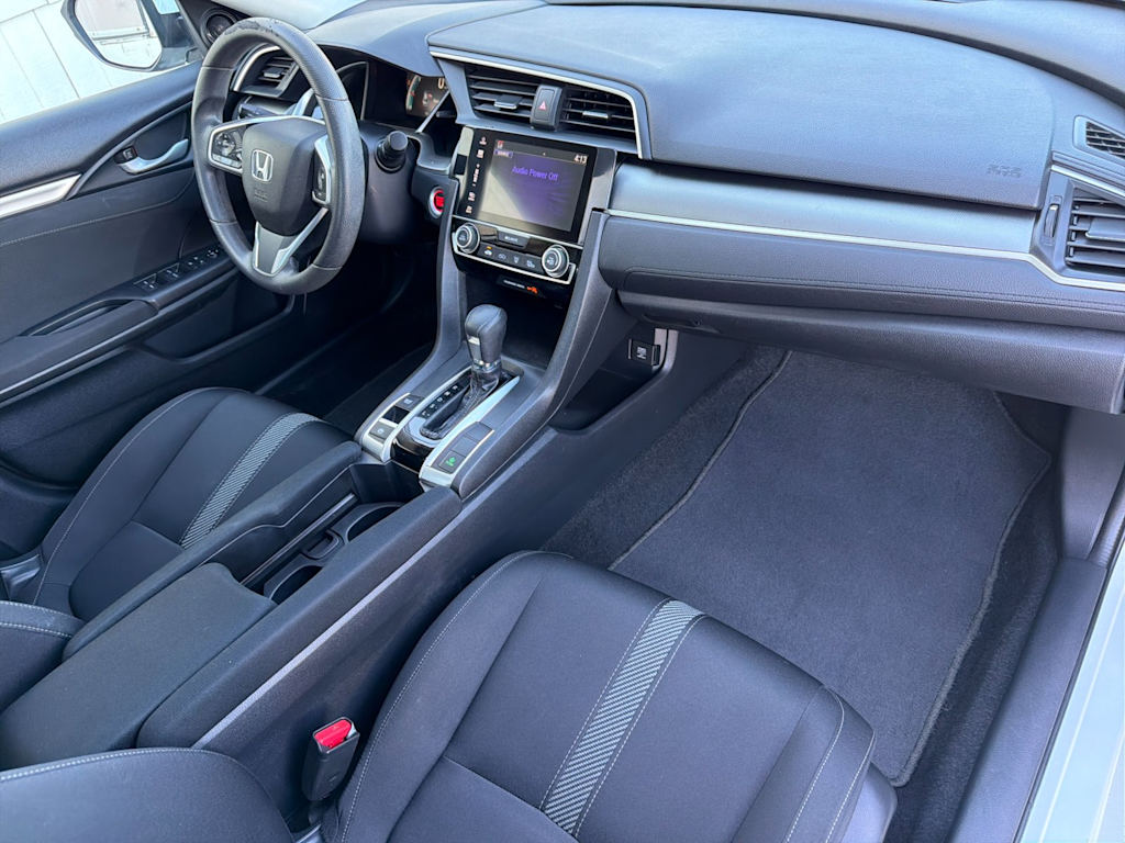 Thumbnail: 2016 Honda Civic - 12