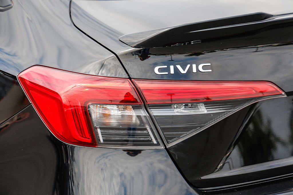 Thumbnail: 2022 Honda Civic - 17