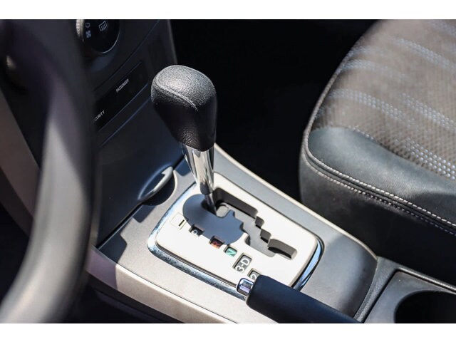 Thumbnail: 2013 Toyota Corolla - 13