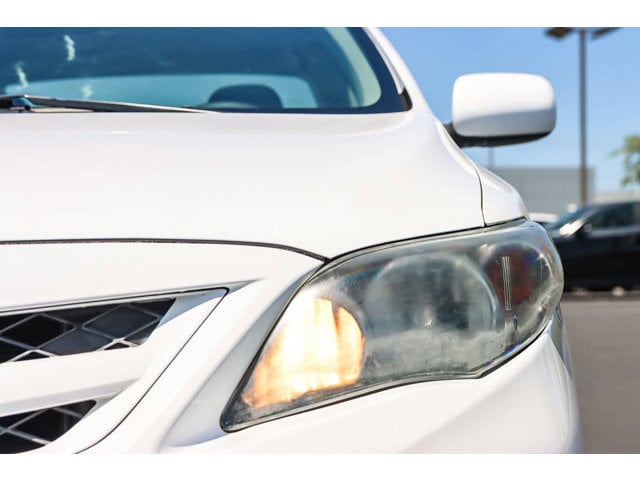 Thumbnail: 2013 Toyota Corolla - 18