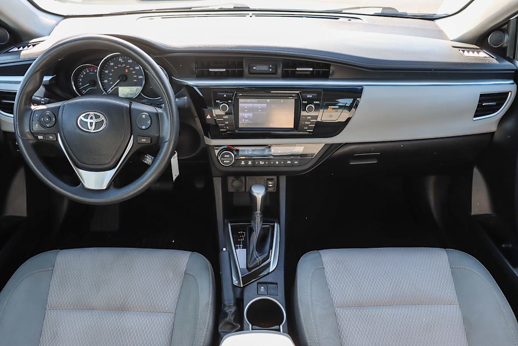 2015 Toyota Corolla LE 2