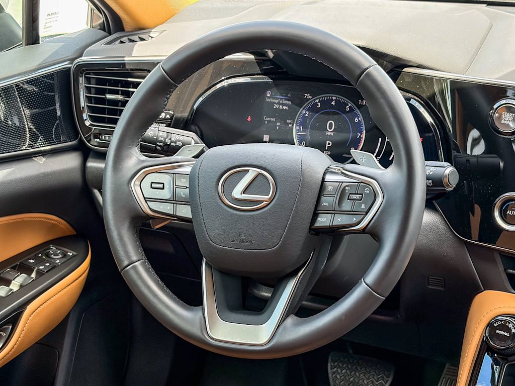 Thumbnail: 2024 Lexus ES - 8