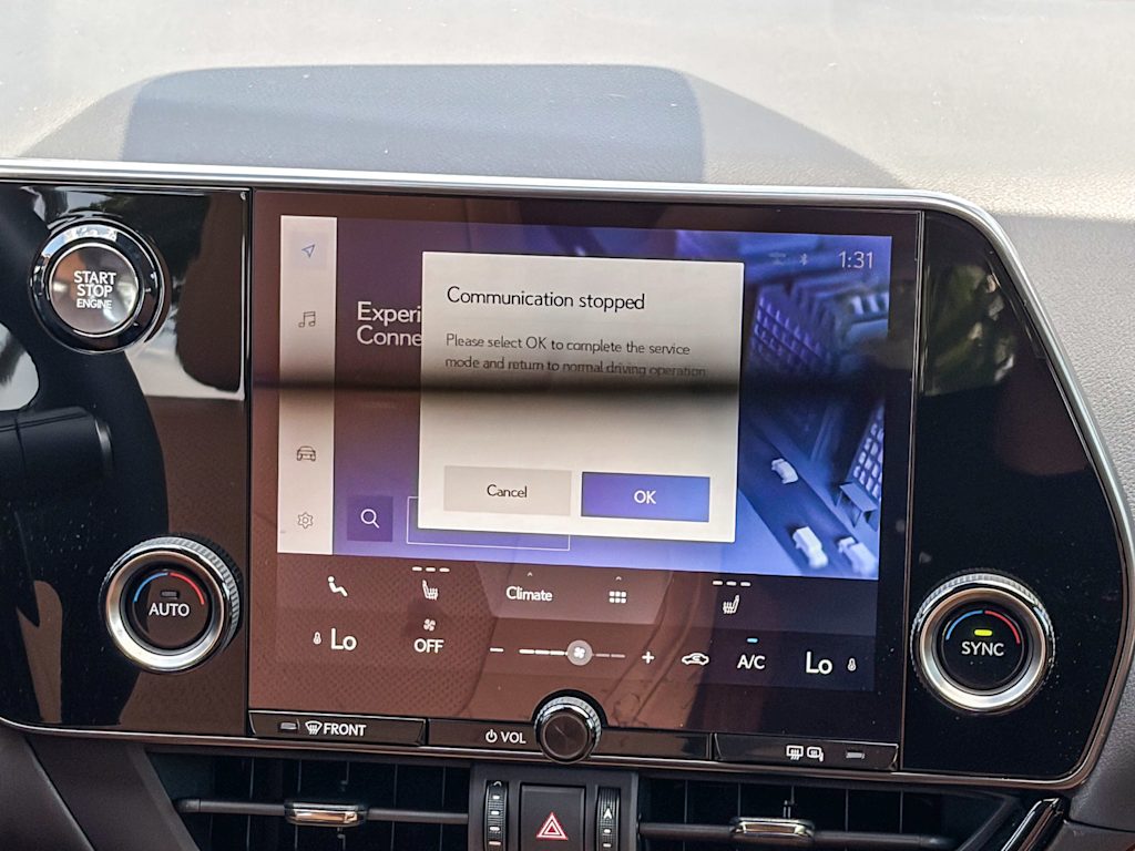 Thumbnail: 2024 Lexus ES - 21