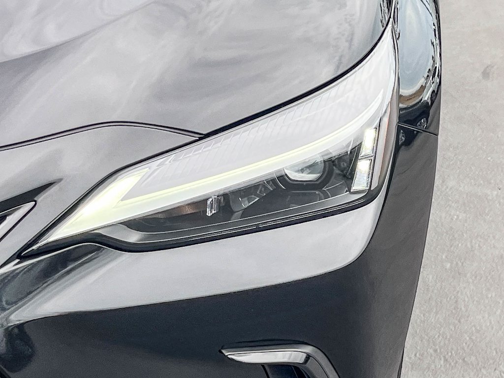 Thumbnail: 2024 Lexus ES - 18