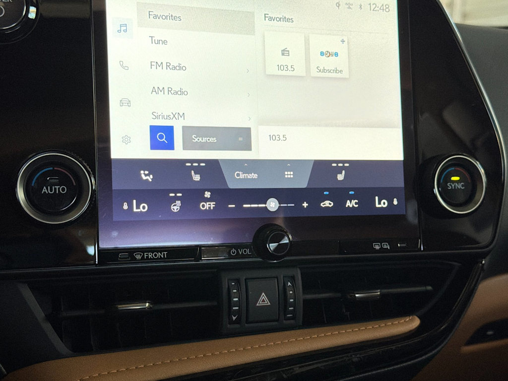 Thumbnail: 2025 Lexus ES - 27