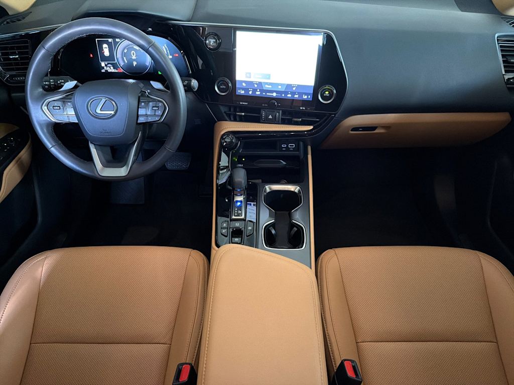 Thumbnail: 2025 Lexus ES - 2