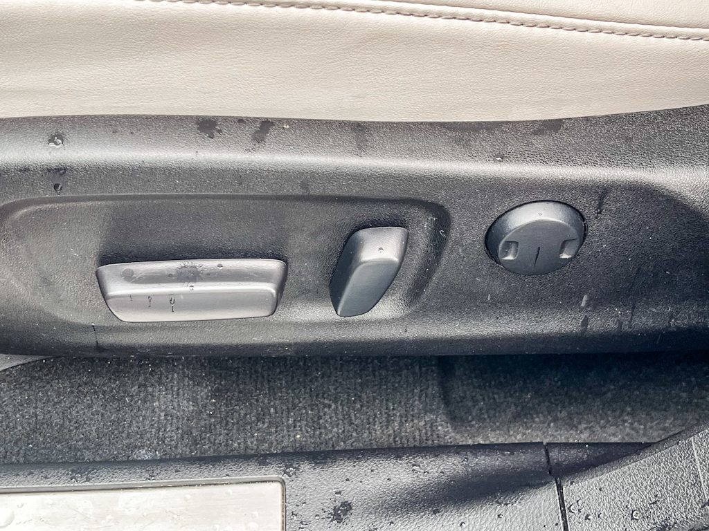 Thumbnail: 2022 Lexus RX - 23