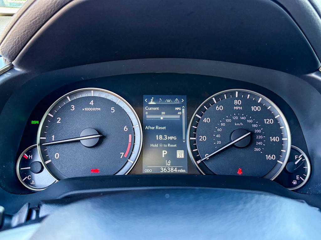 Thumbnail: 2022 Lexus RX - 16