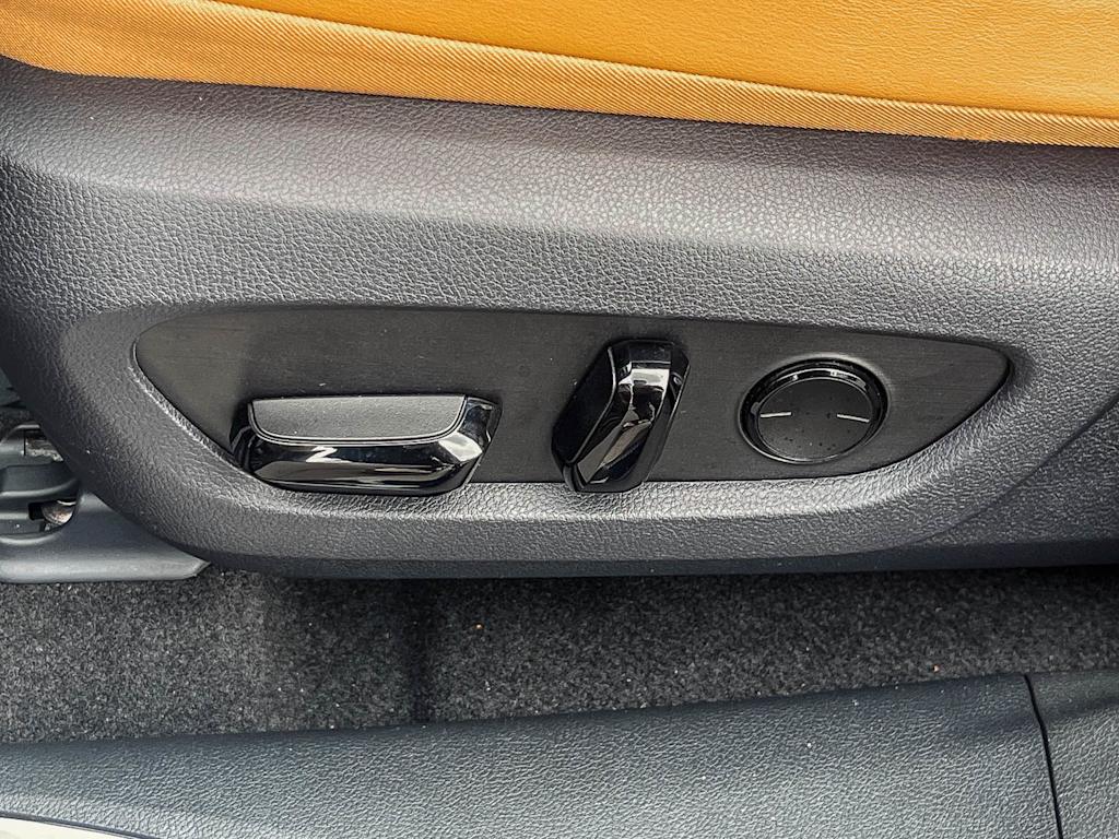 Thumbnail: 2024 Lexus RX - 24