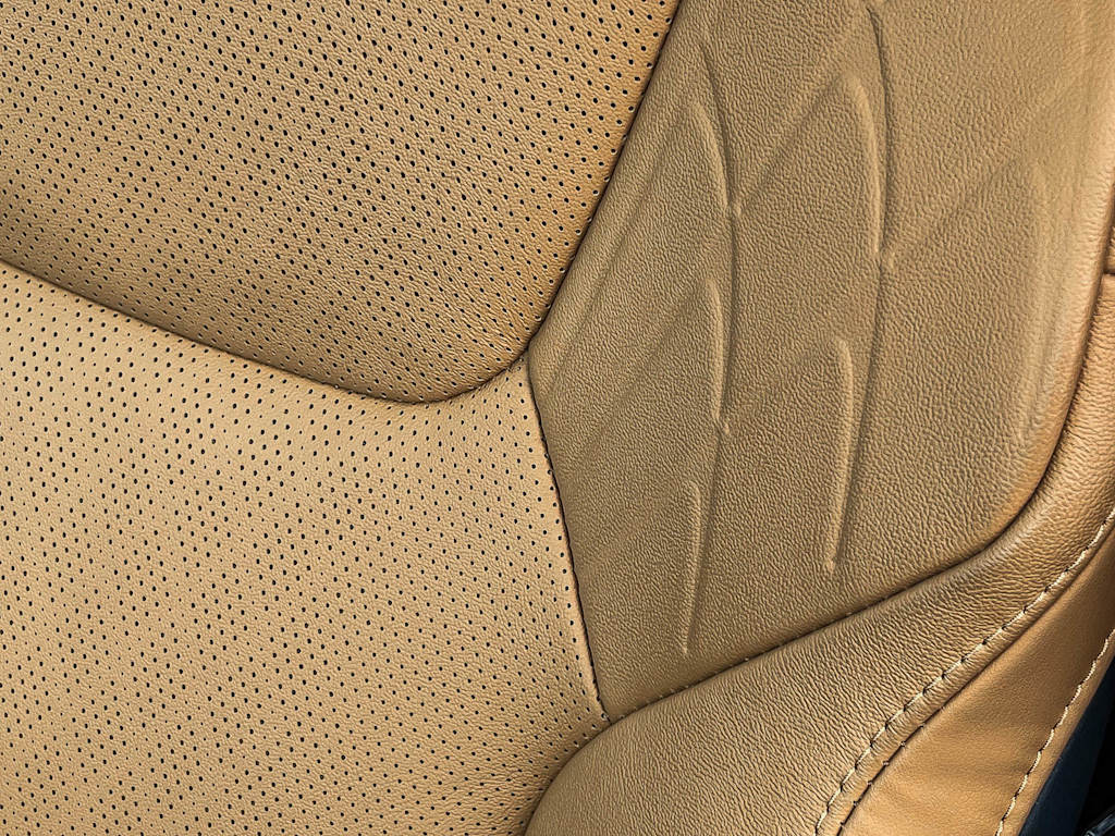 Thumbnail: 2024 Lexus RX - 27