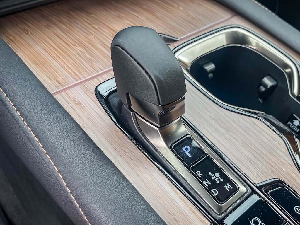 Thumbnail: 2024 Lexus RX - 13