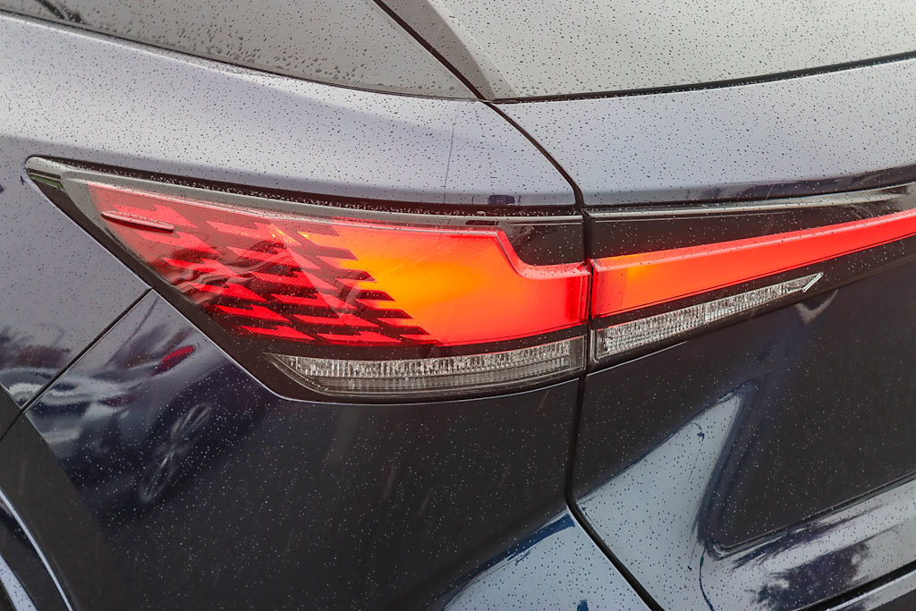 Thumbnail: 2023 Lexus RX - 19