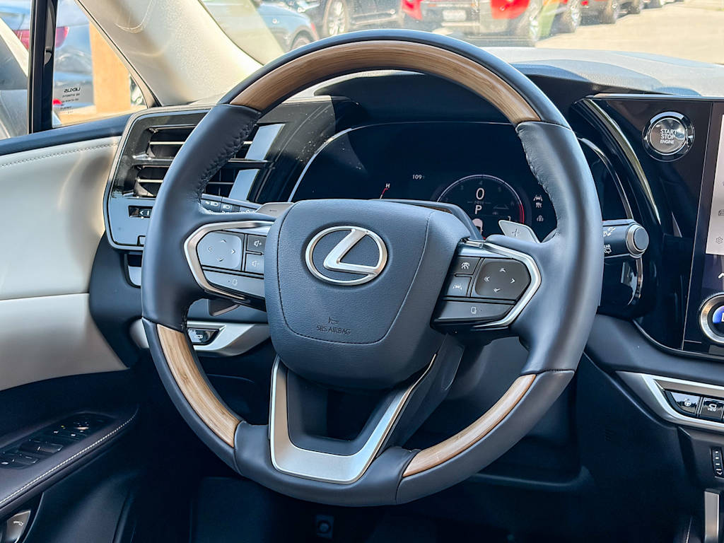 Thumbnail: 2024 Lexus RX - 8