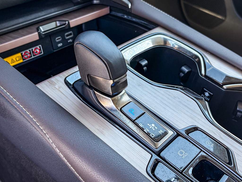 Thumbnail: 2024 Lexus RX - 13