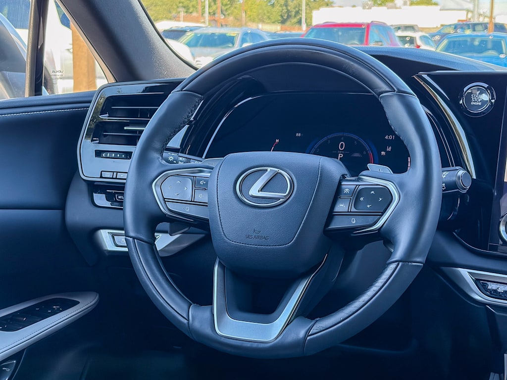Thumbnail: 2023 Lexus RX - 15