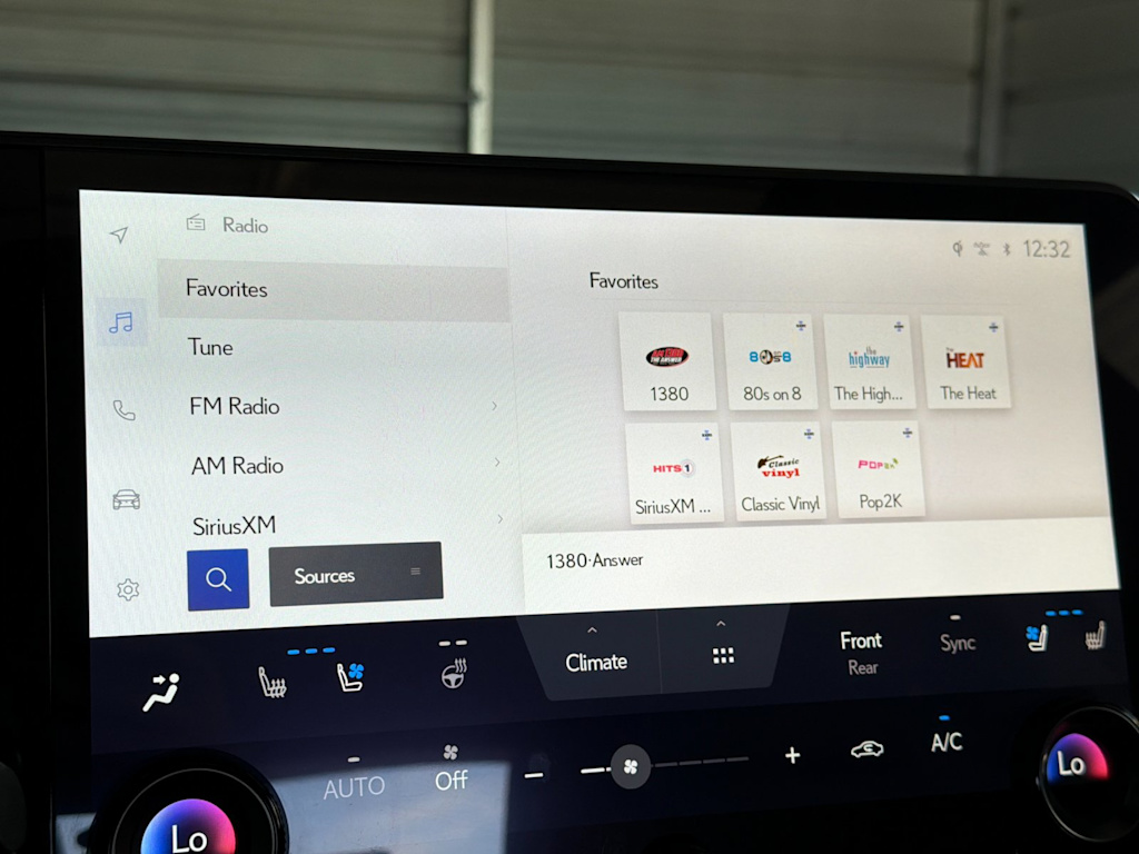 Thumbnail: 2023 Lexus RX - 44