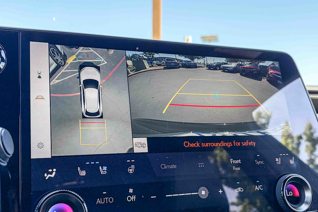 Thumbnail: 2025 Lexus RX - 25