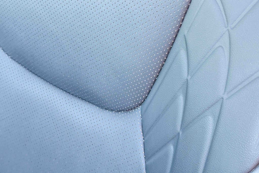 Thumbnail: 2025 Lexus RX - 26