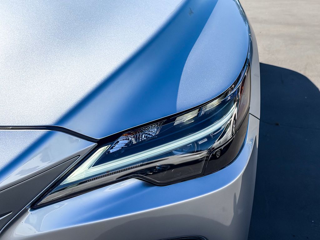 Thumbnail: 2023 Lexus RX - 19