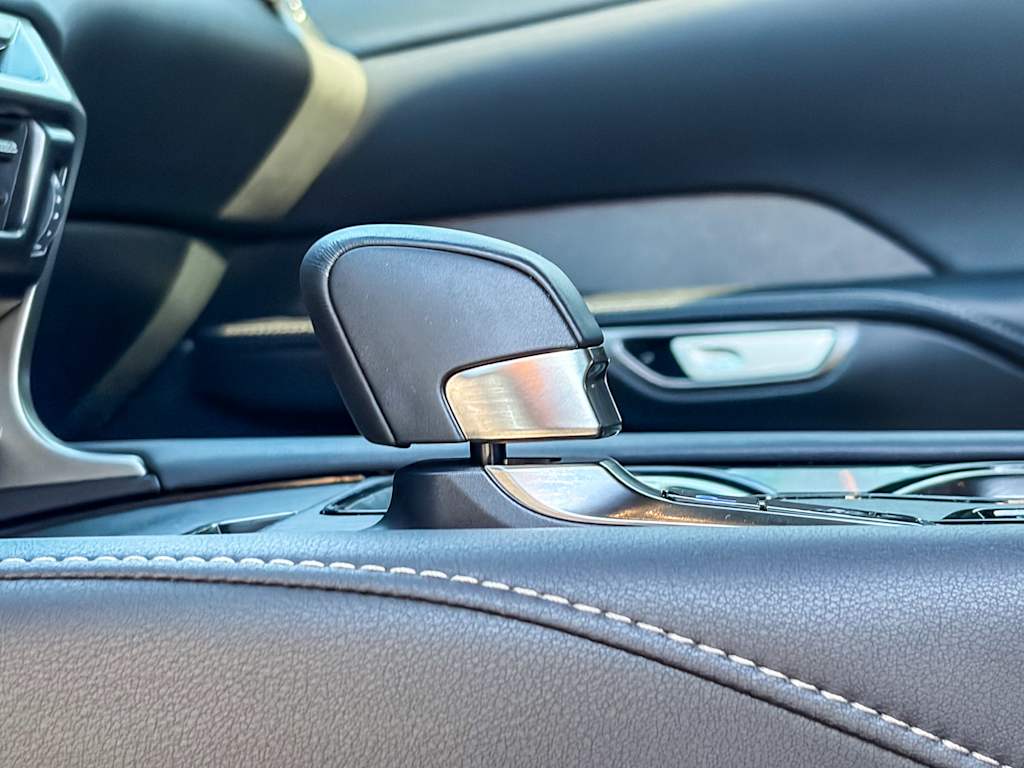 Thumbnail: 2023 Lexus RX - 26