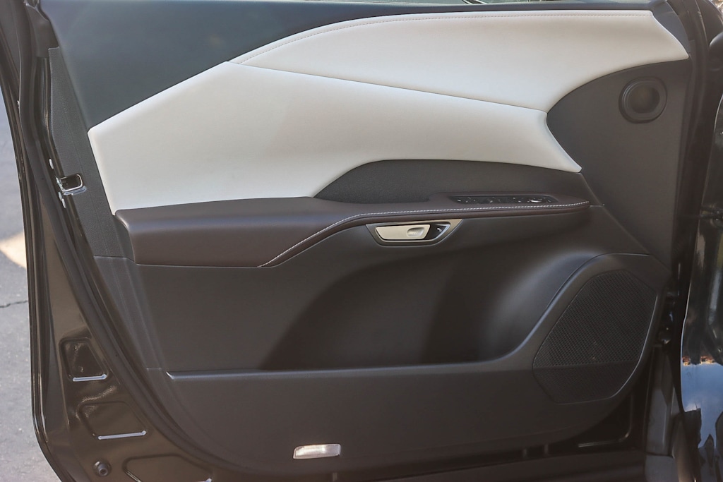 Thumbnail: 2023 Lexus RX - 25