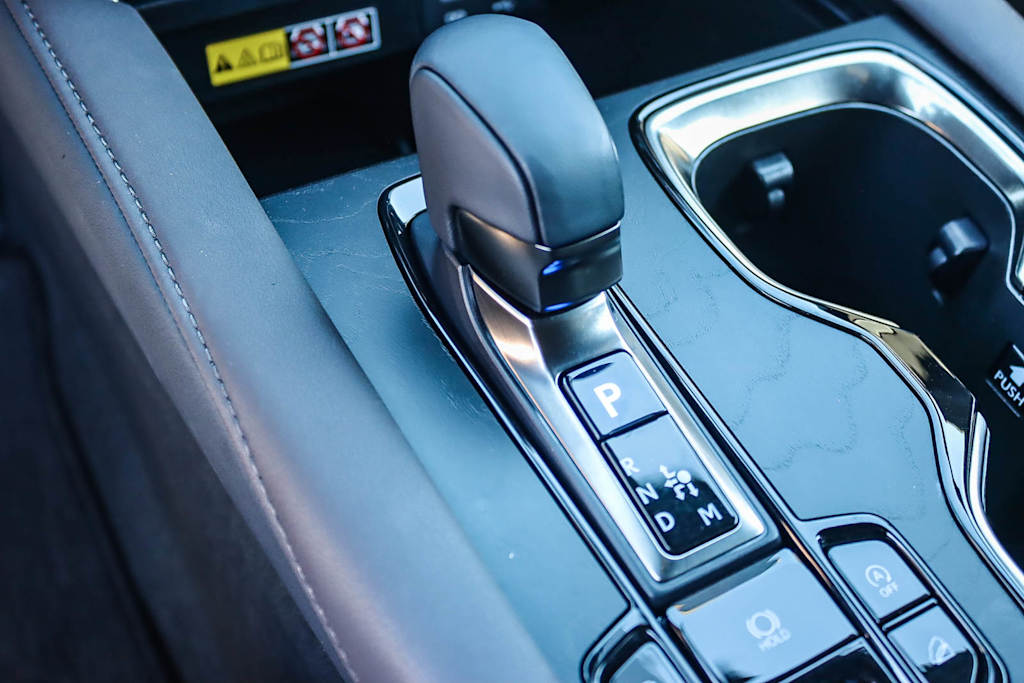 Thumbnail: 2023 Lexus RX - 13