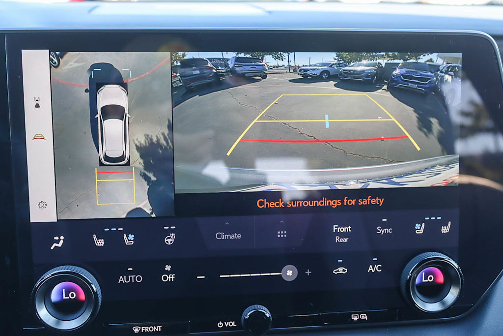 Thumbnail: 2023 Lexus RX - 26