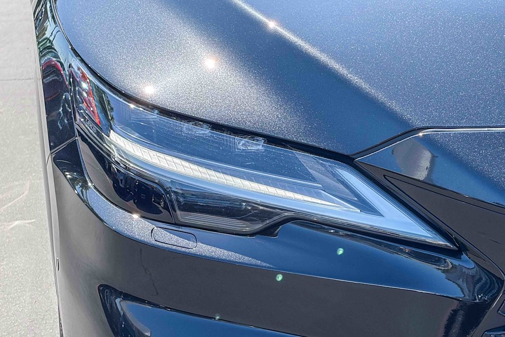 Thumbnail: 2024 Lexus RX - 18